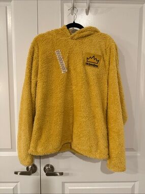 Disney The Lion King Plush Hooded Sweater - Yellow from Broadway show size S